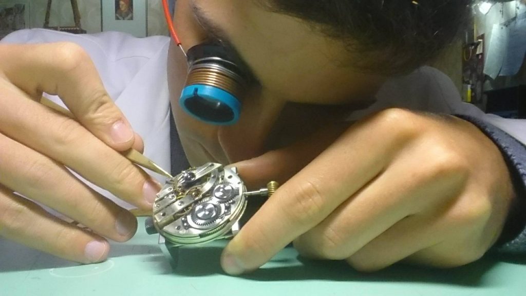 Les Rhabilleurs ont pour mission de s'occuper de vos montres