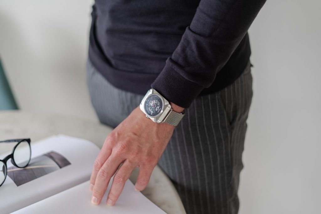 Une montre au design qui affichera votre singularité