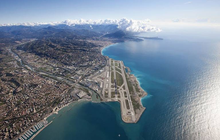 Aéroport de Nice, une des plus belles approche du monde
